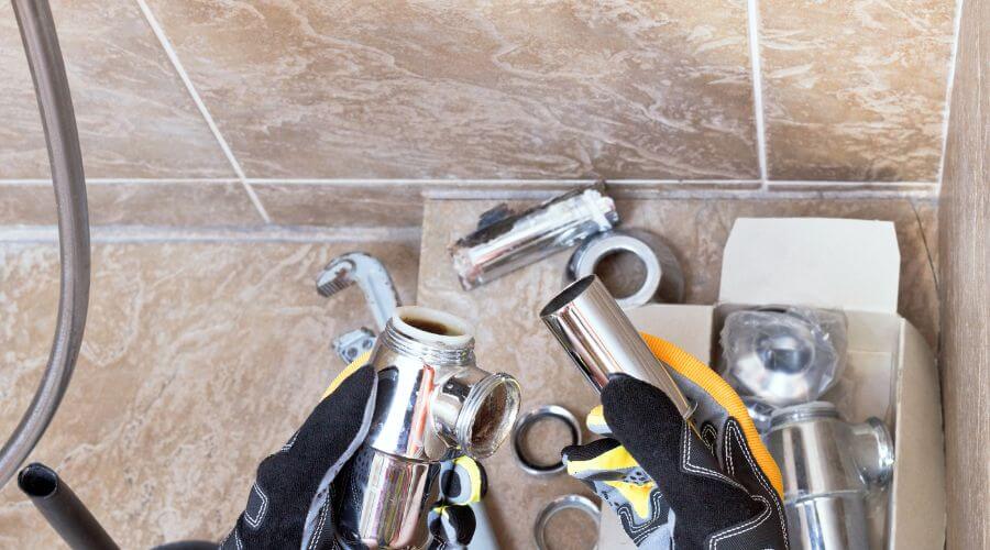 Professional gutter cleaning in Berryville, AR